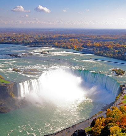 Approcher au plus près des chutes du Niagara