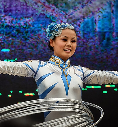 Attend a Chinese acrobatics show