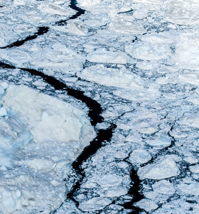 Progresser lentement au coeur des glaces