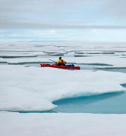 Kayaking amongst the ice floes and icebergs