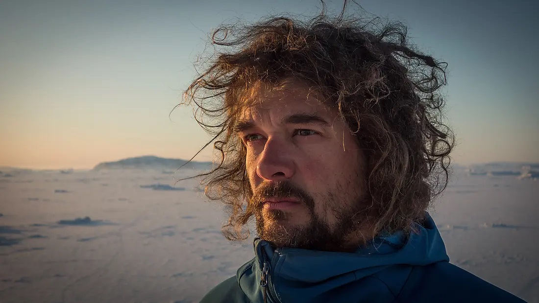 Nicolas Dubreuil and his Inuit adventure